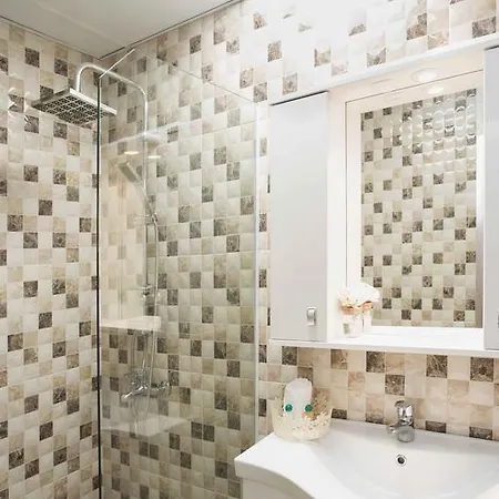 Family The Castle מלון 3*